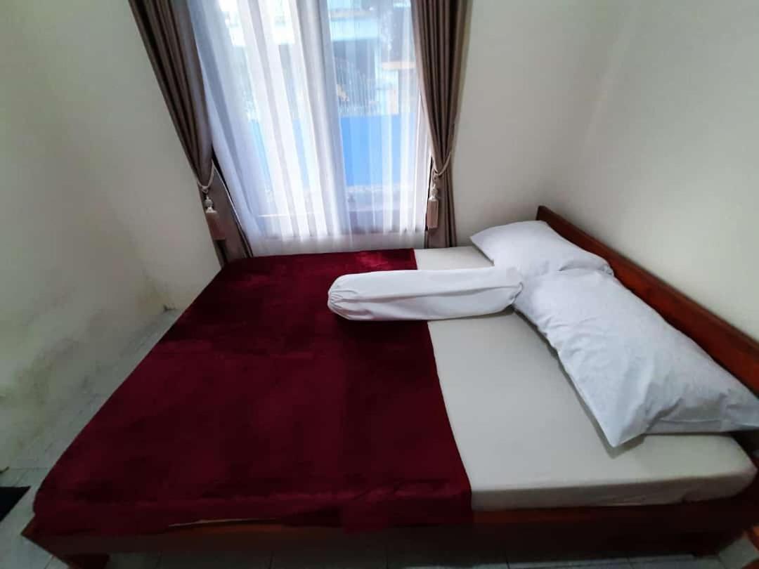 999 Khs Homestay Gilimanuk Buitenkant foto