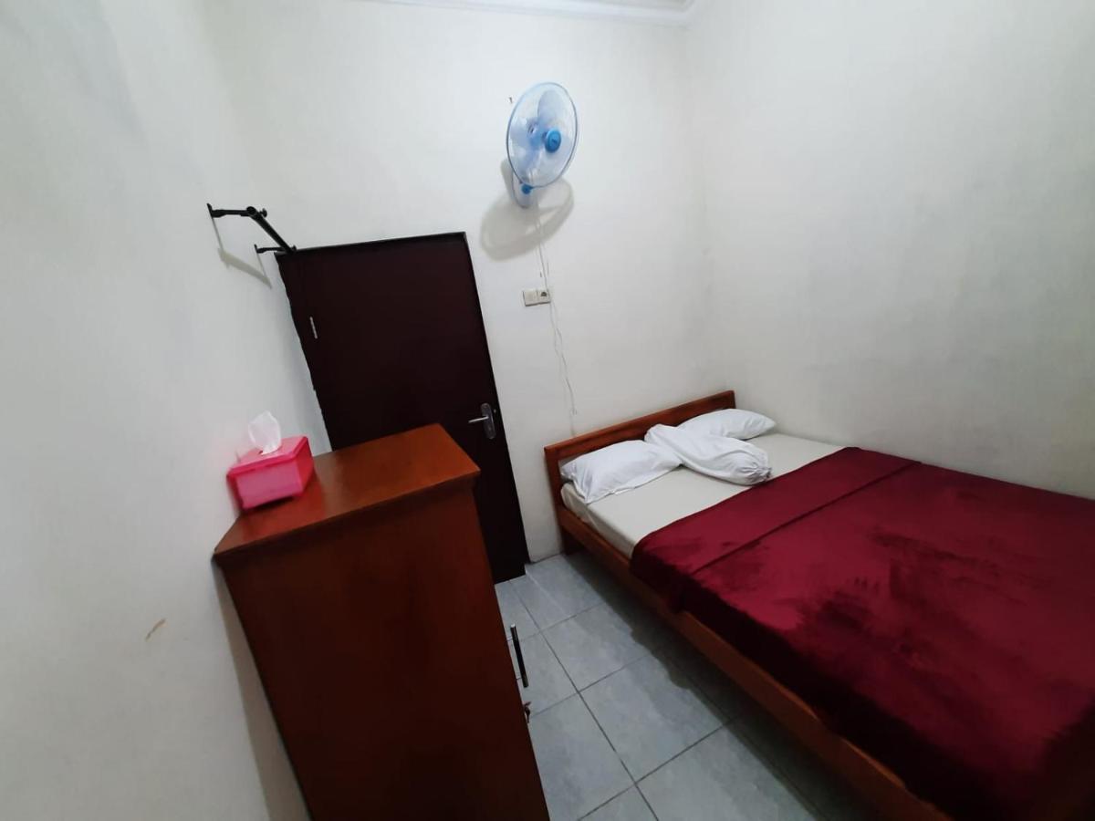 999 Khs Homestay Gilimanuk Buitenkant foto