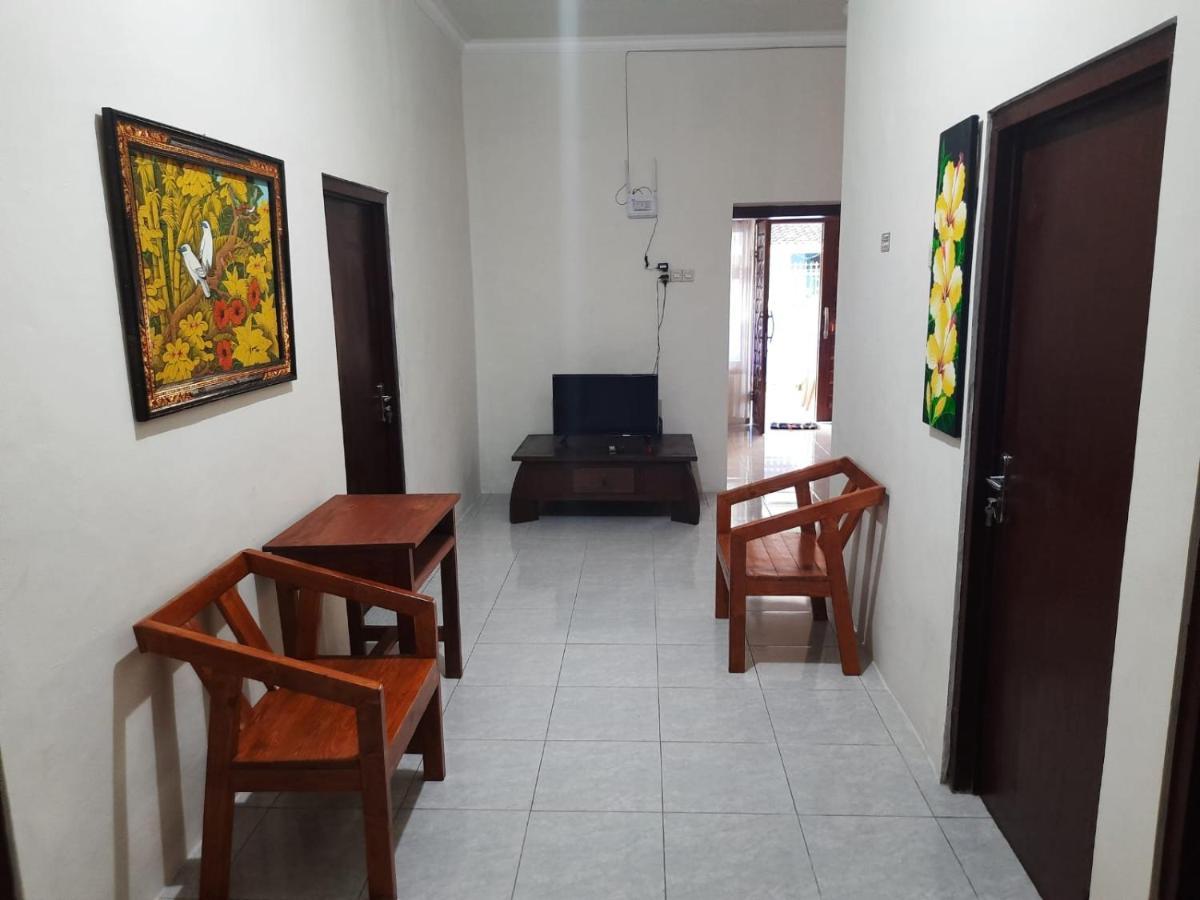 999 Khs Homestay Gilimanuk Buitenkant foto