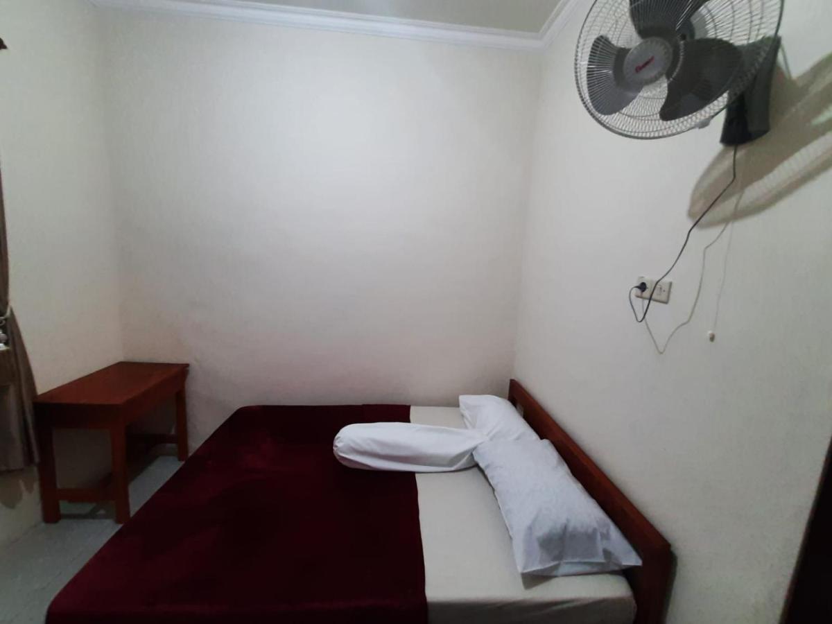 999 Khs Homestay Gilimanuk Buitenkant foto