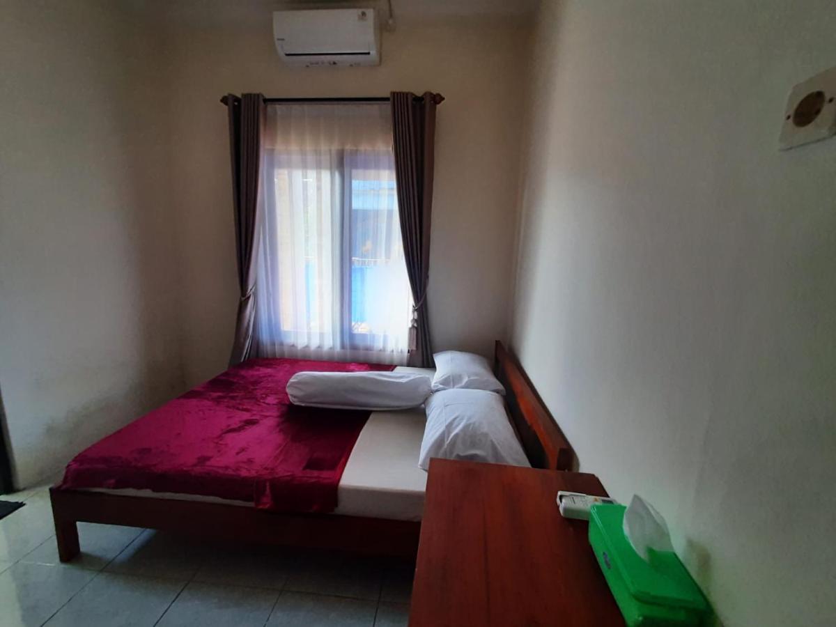 999 Khs Homestay Gilimanuk Buitenkant foto